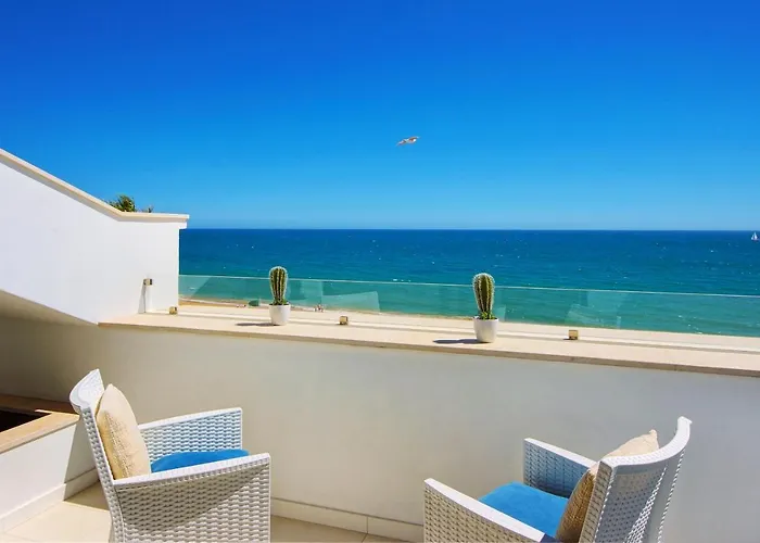 Casa Pe Na Areia- Unique Spot- Front By Dreamvillasalbufeira *