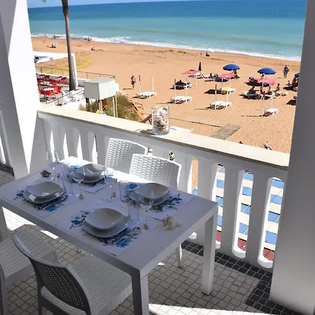 Casa Pe Na Areia- Unique Spot- Front By Dreamvillasalbufeira Albufeira