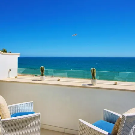 Casa Pe Na Areia- Unique Spot- Front By Dreamvillasalbufeira *